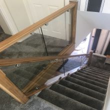 Oak-and-Glass-Staircase